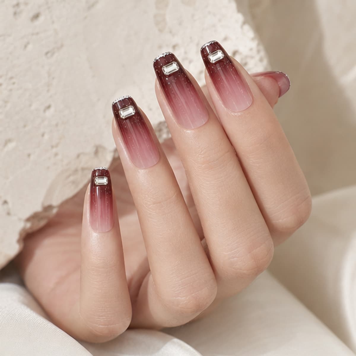 Givre Rubis shown in correct use in the Lunara editorial style
