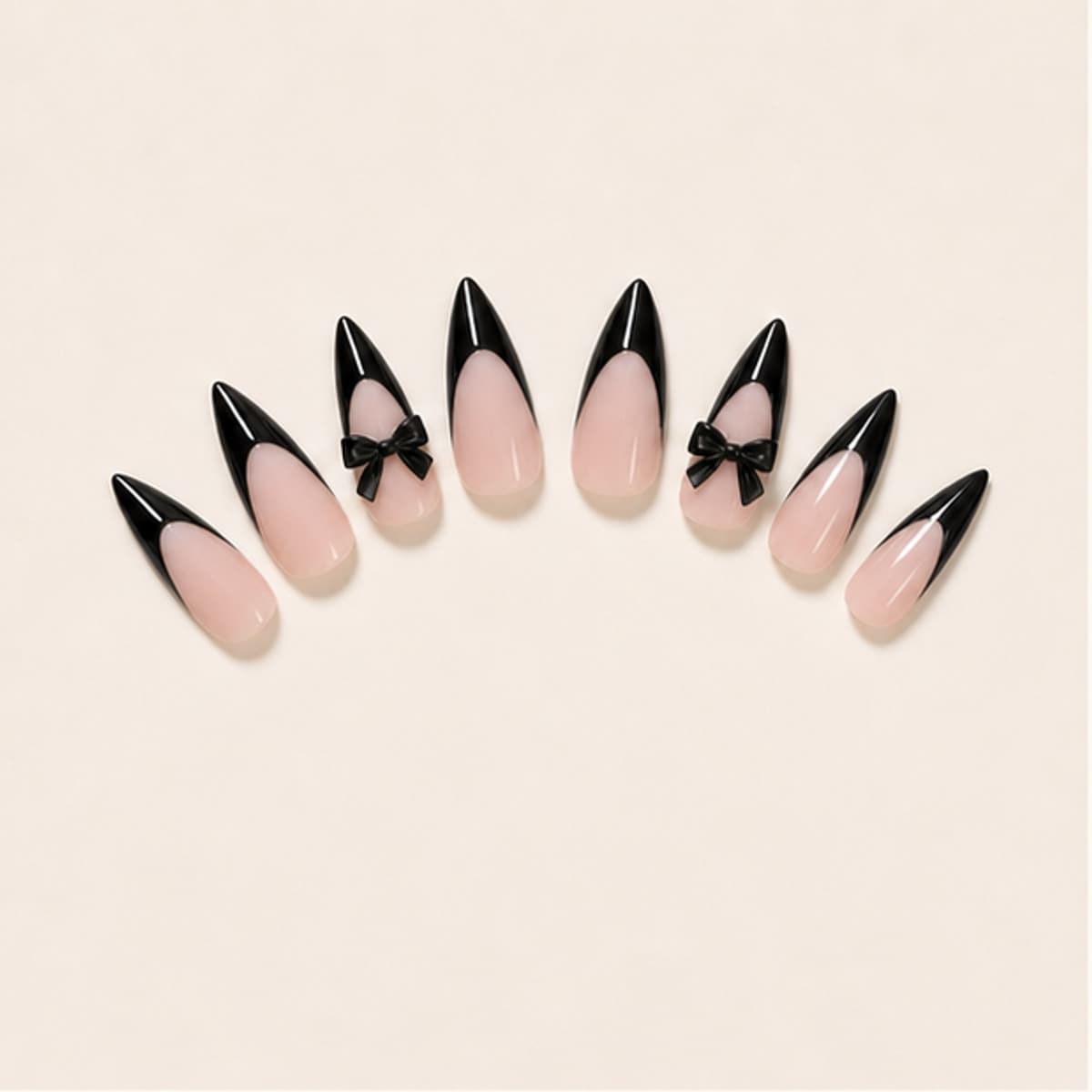 Nœud Noir complete product view on a warm ivory background