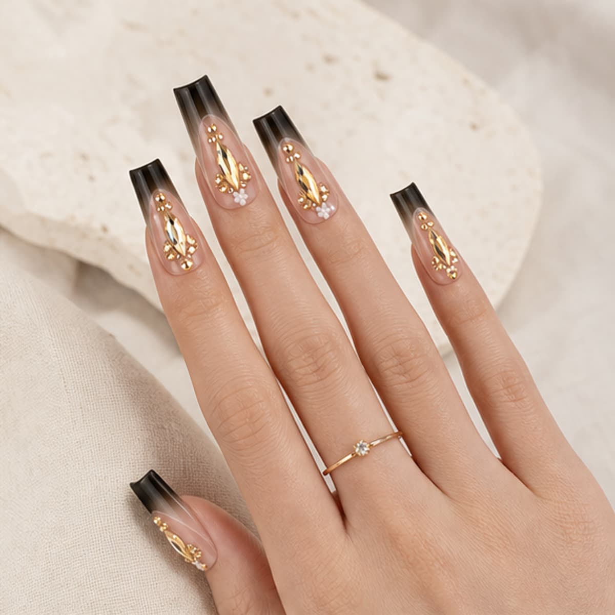 Papillon Noir shown in correct use in the Lunara editorial style