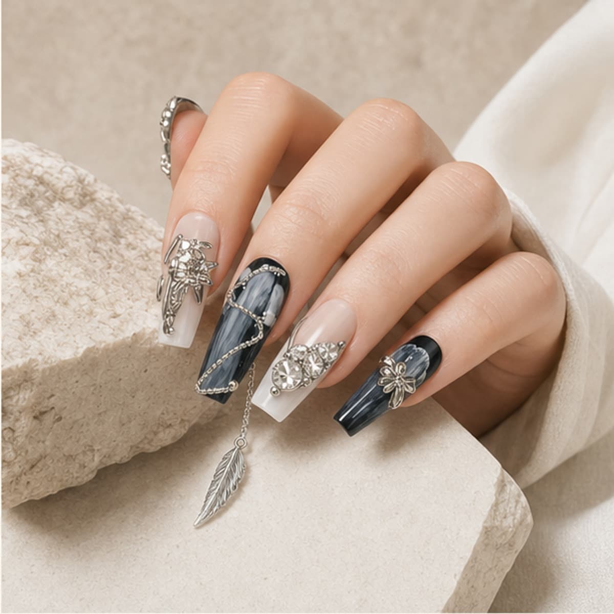 Porcelaine Noire shown in correct use in the Lunara editorial style